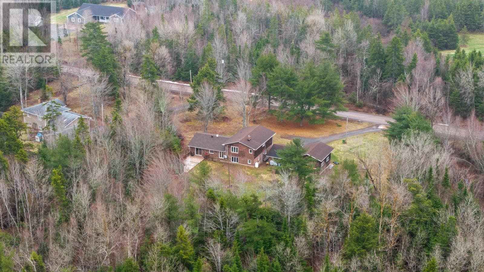 224 Sylvester Road photo 3