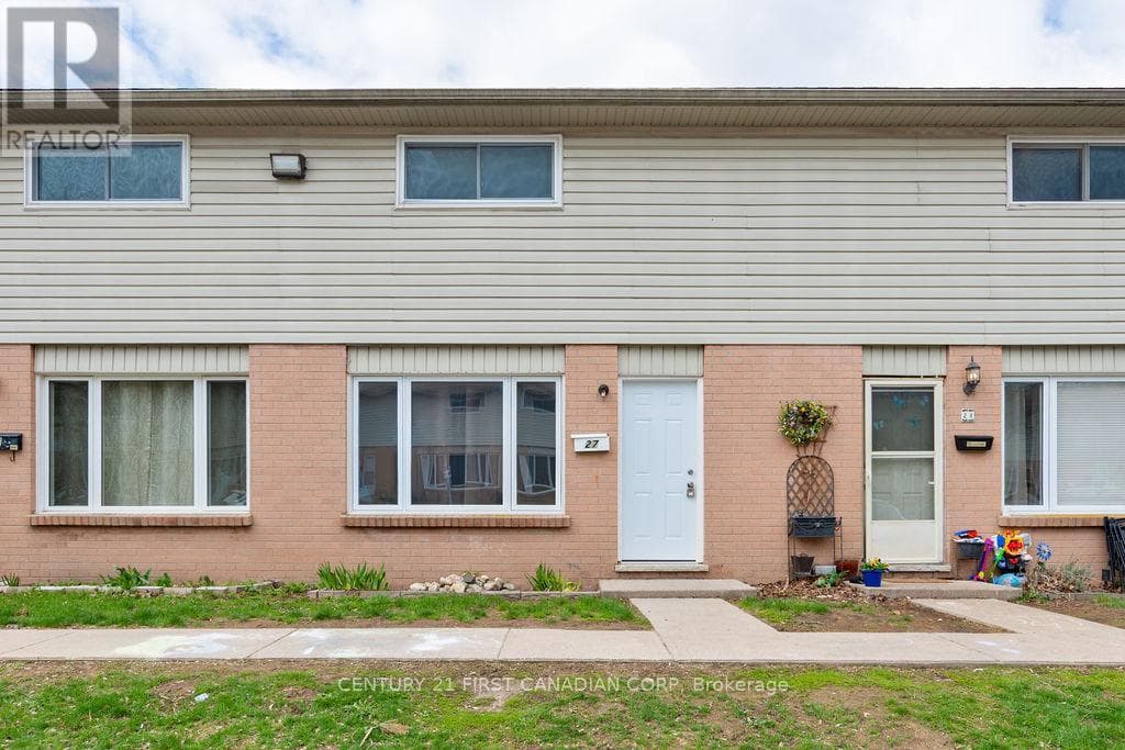 3 bed 2 bath single family at 27 - 45 GATEWOOD PLACE — $319,900