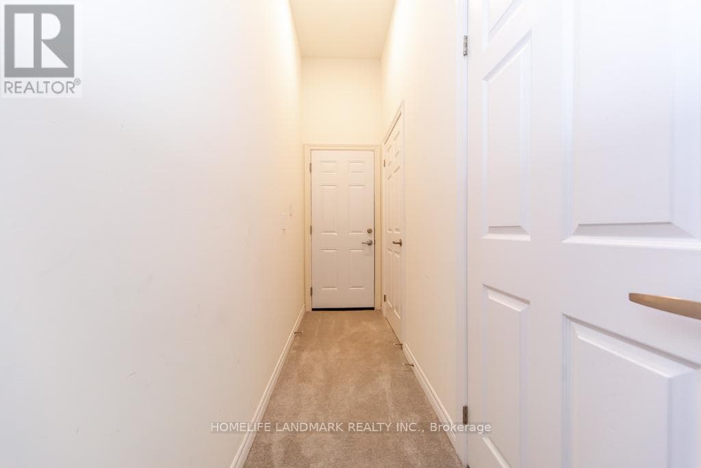 1126 BALTIC LANE photo 4