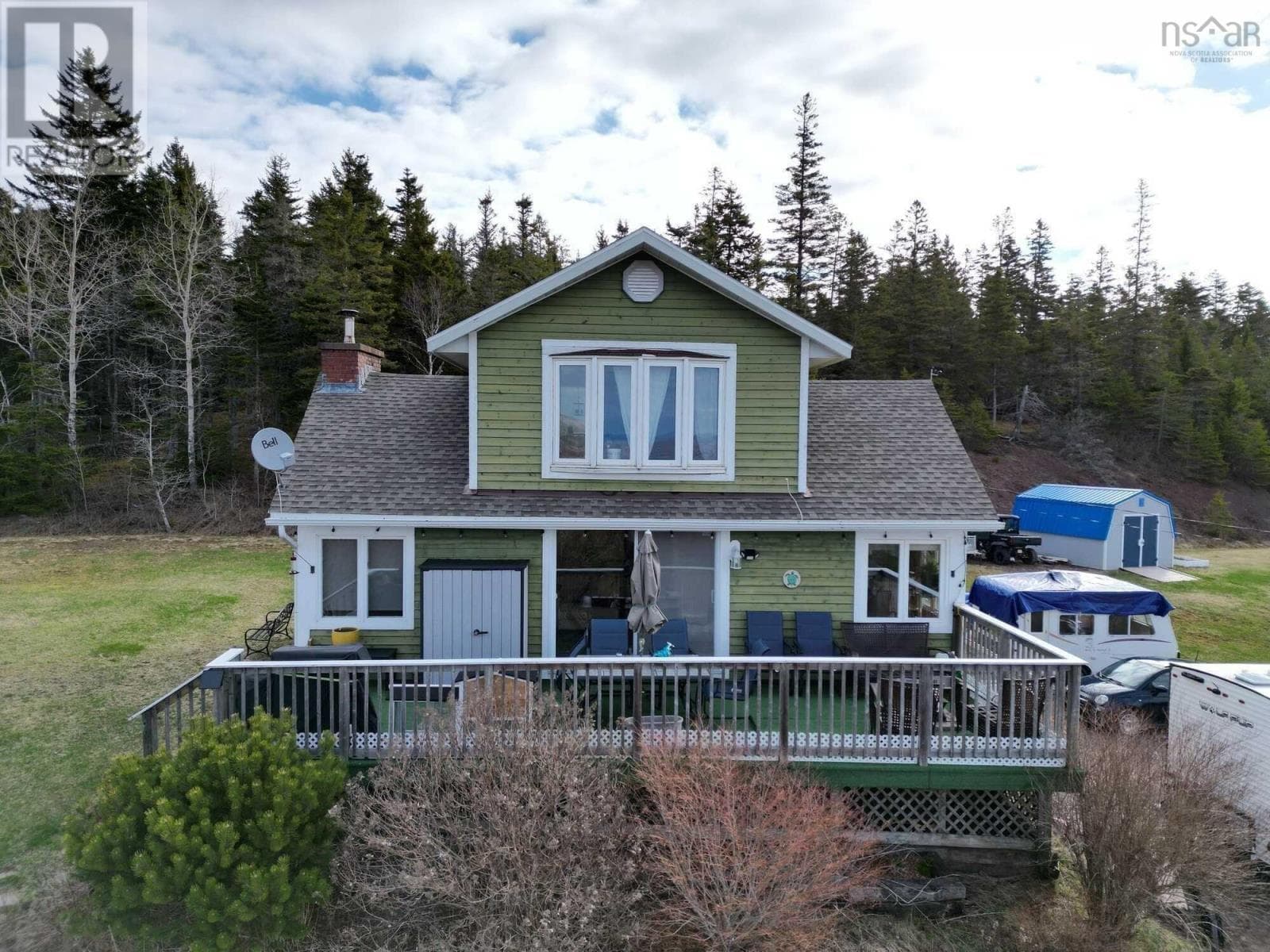3 bed 4 bath single family at 278/280 Etta Drive — $749,900