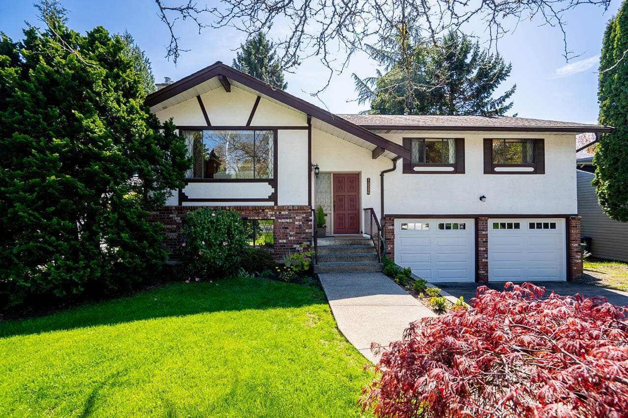 3 bed 3 bath single family at 14586 18 AVENUE — $1,399,000