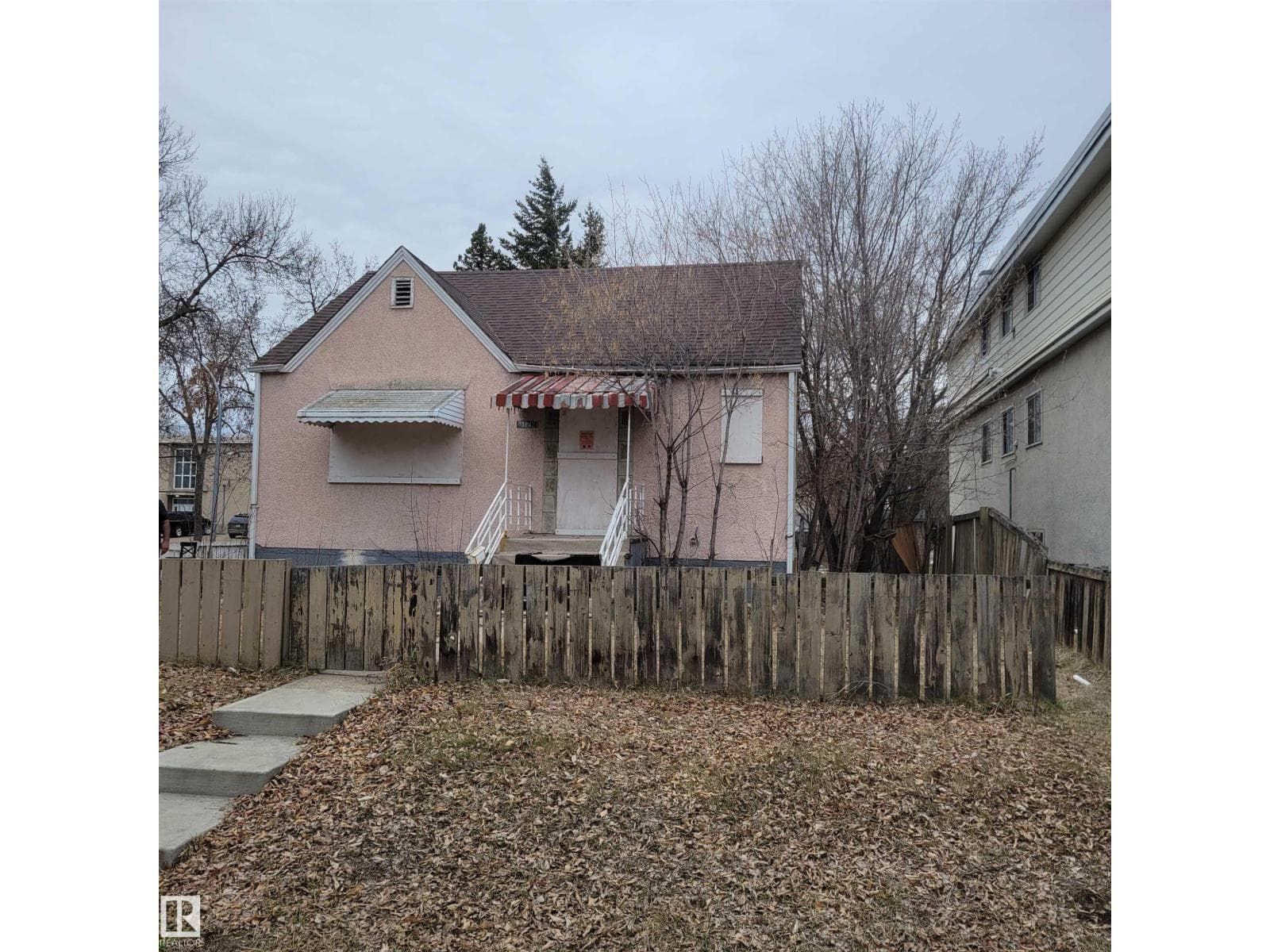 2 bed 1 bath single family at 10802 112 ST NW — $499,900