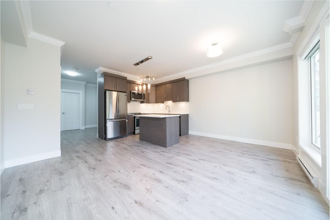 408 13799 101 AVENUE photo 2