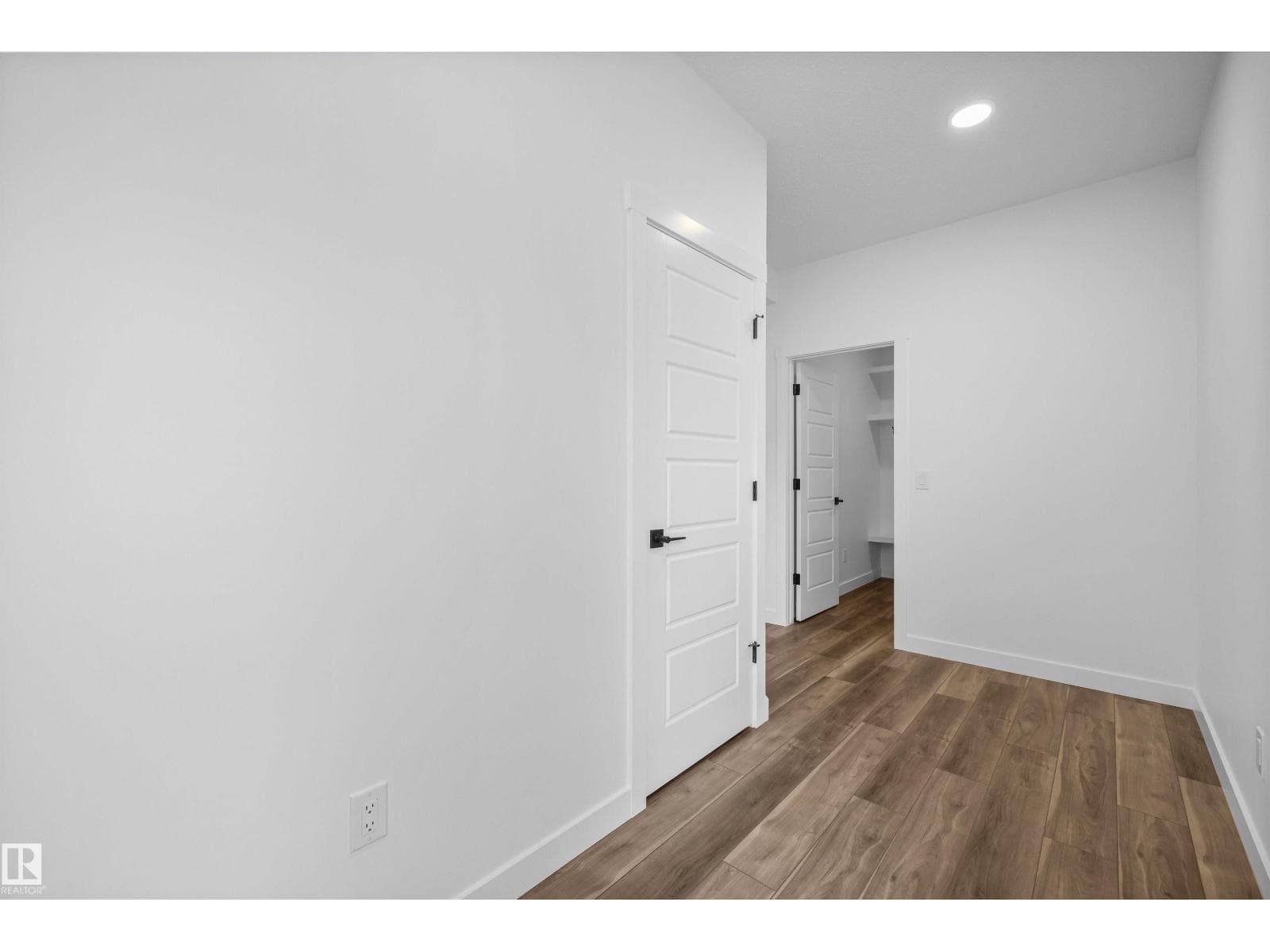 2263 194 ST NW photo 5