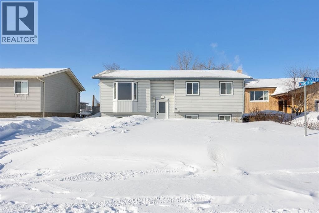 173 Oaks Crescent