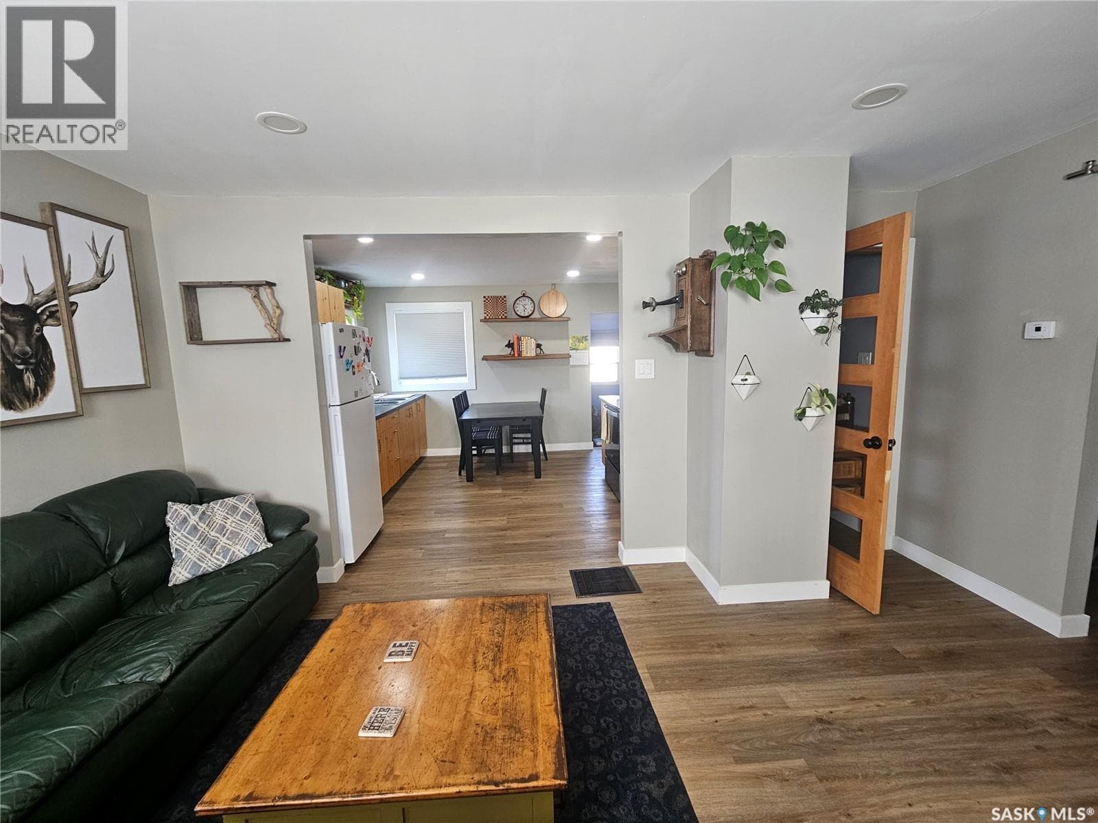 20 15th AVENUE SE