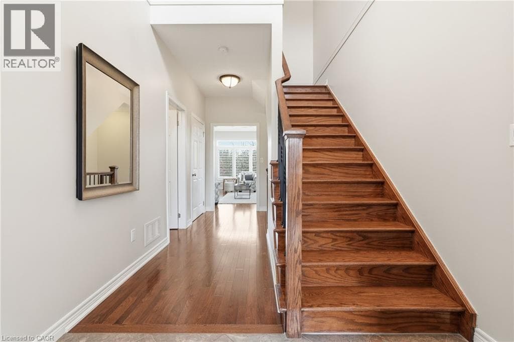 253 MILLVIEW Court photo 4