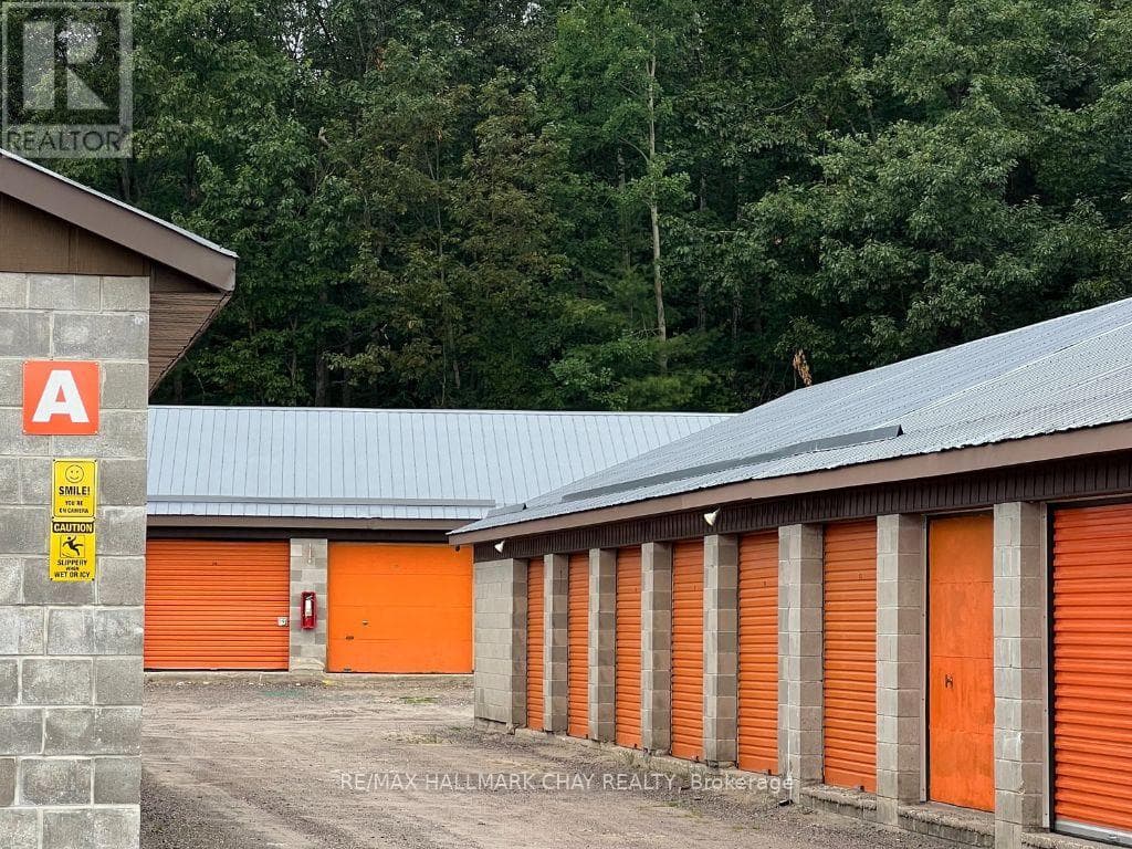 1711 WINHARA ROAD photo 4