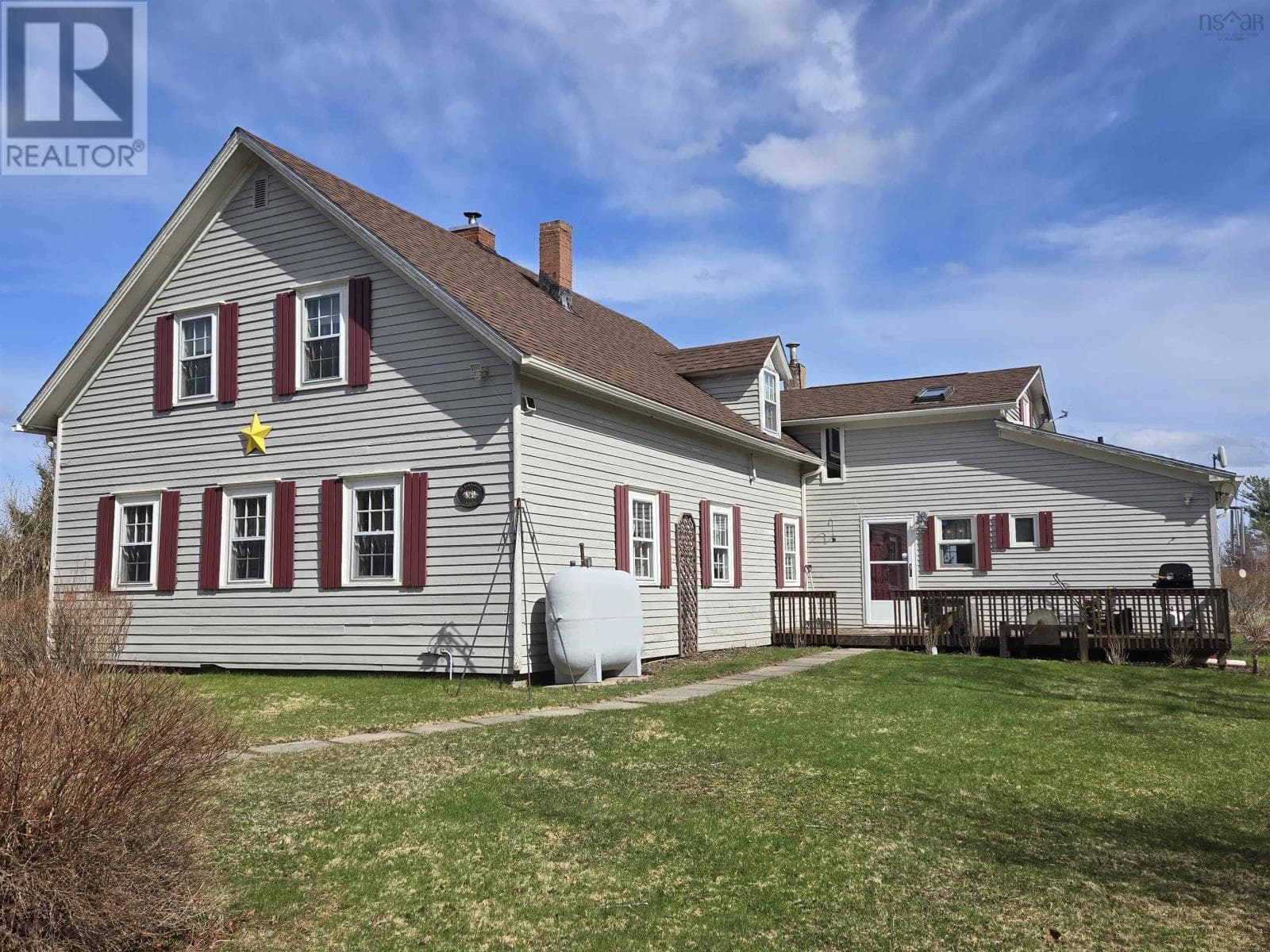 1536 Conquerall Road photo 5