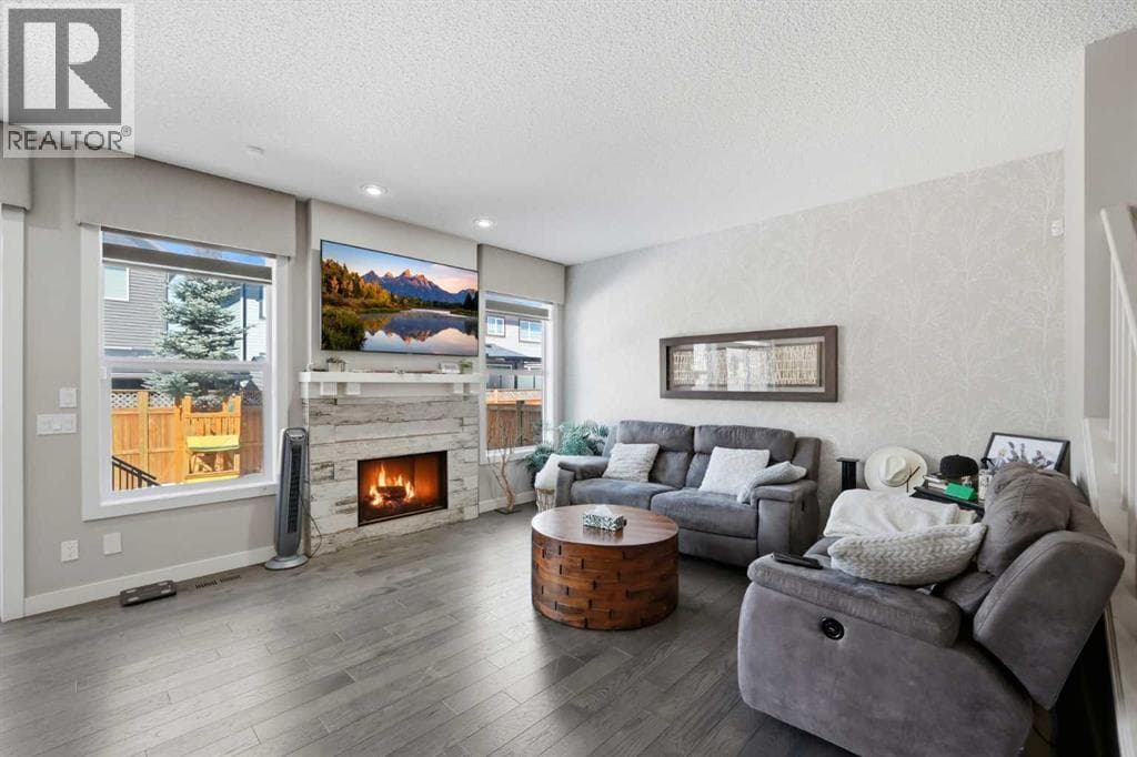 21 SAVANNA Green NE photo 3