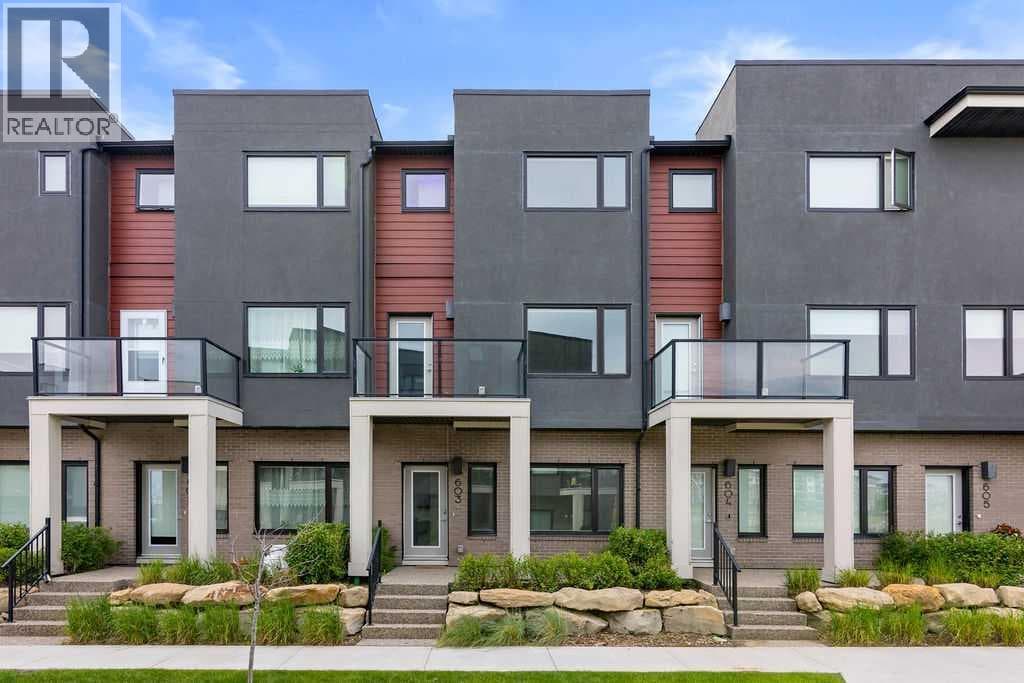 3 bed 3 bath single family at 603, 218 Sherwood Square NW — $374,900