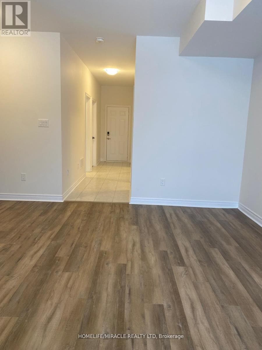 94 ROBERT EATON AVENUE photo 5