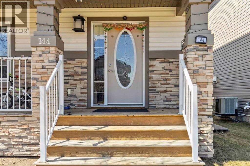 144 Huberman Way — photo 4
