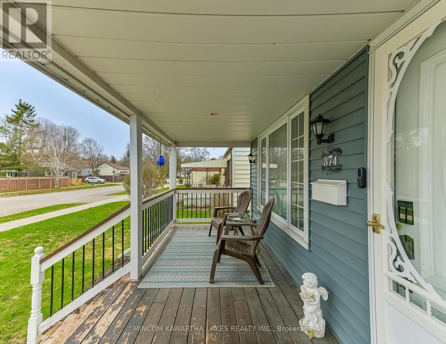 374 GRADY AVENUE photo 4