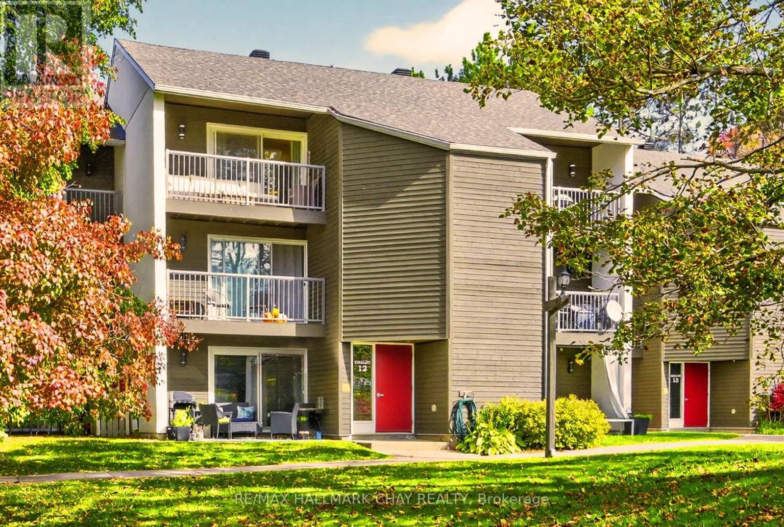 2 bed 2 bath single family at 312 - 1102 HORSESHOE VALLEY ROAD W — $445,000