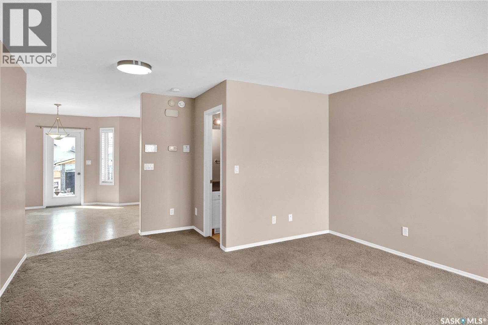 2905 McClocklin ROAD — photo 5