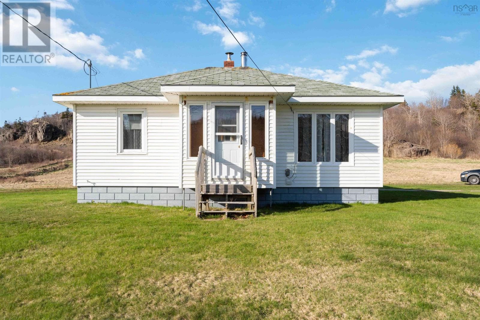 286 Trout Cove Road photo 2