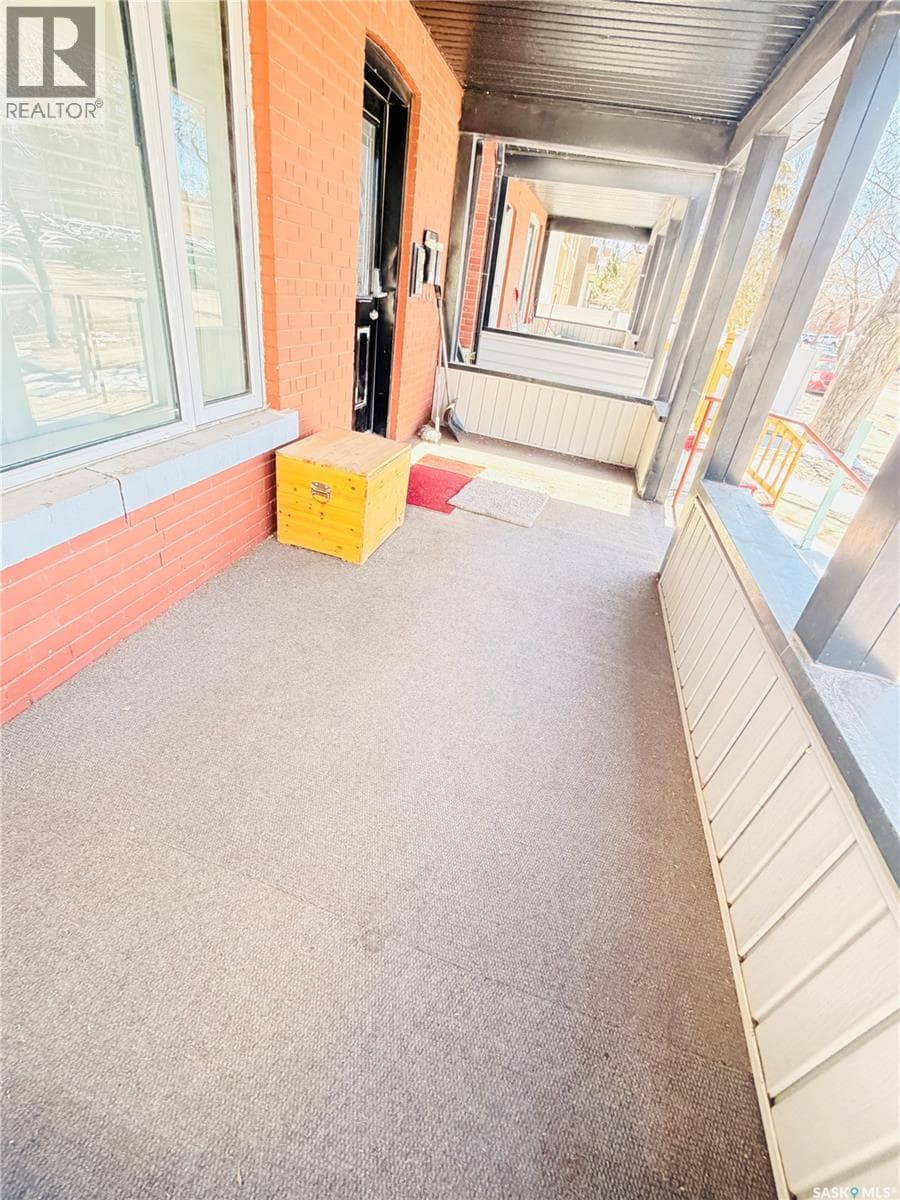 2119 Lorne STREET — photo 3