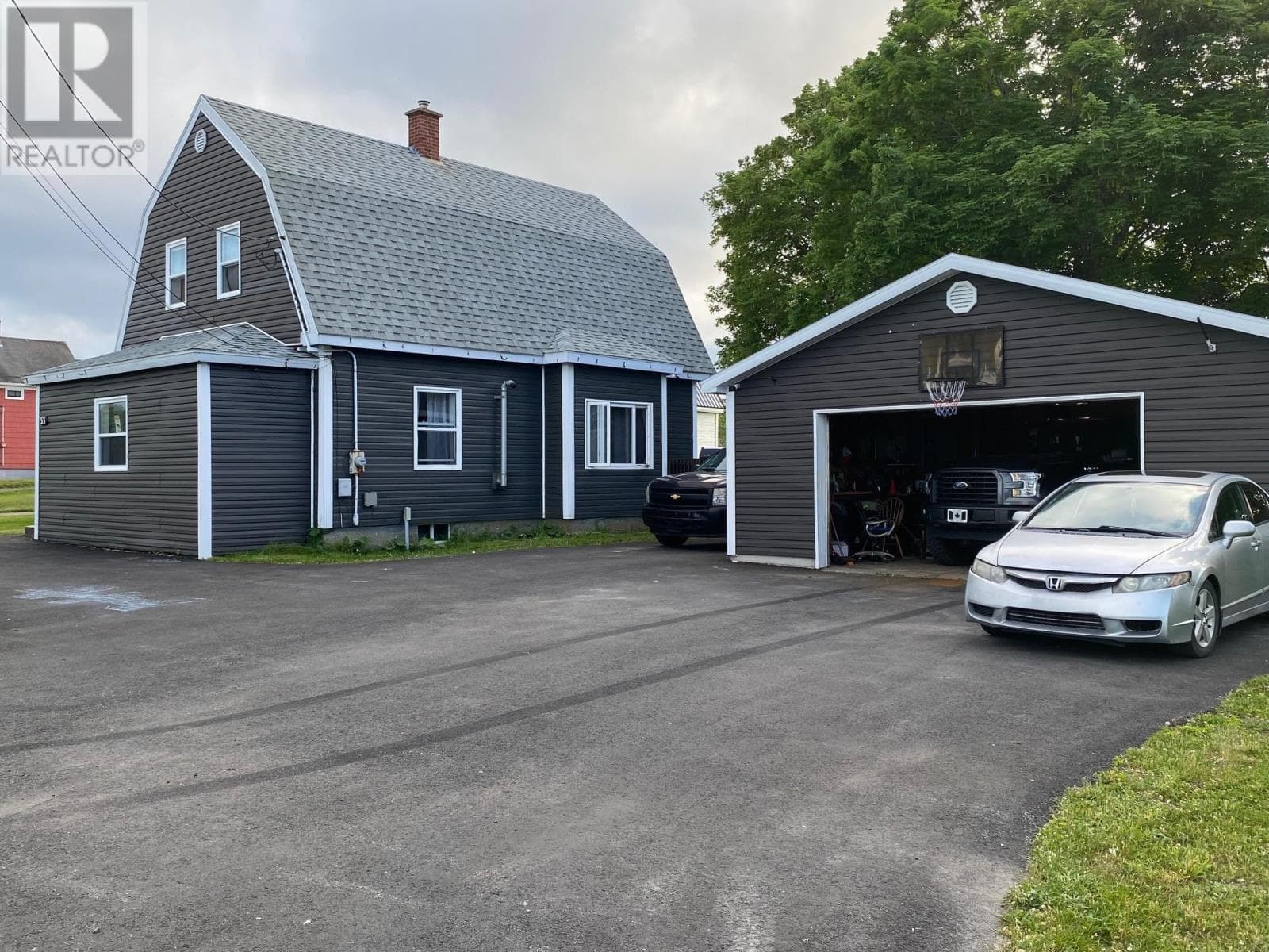 3 bed 1 bath single family at 53 Ocean Ave — $250,000