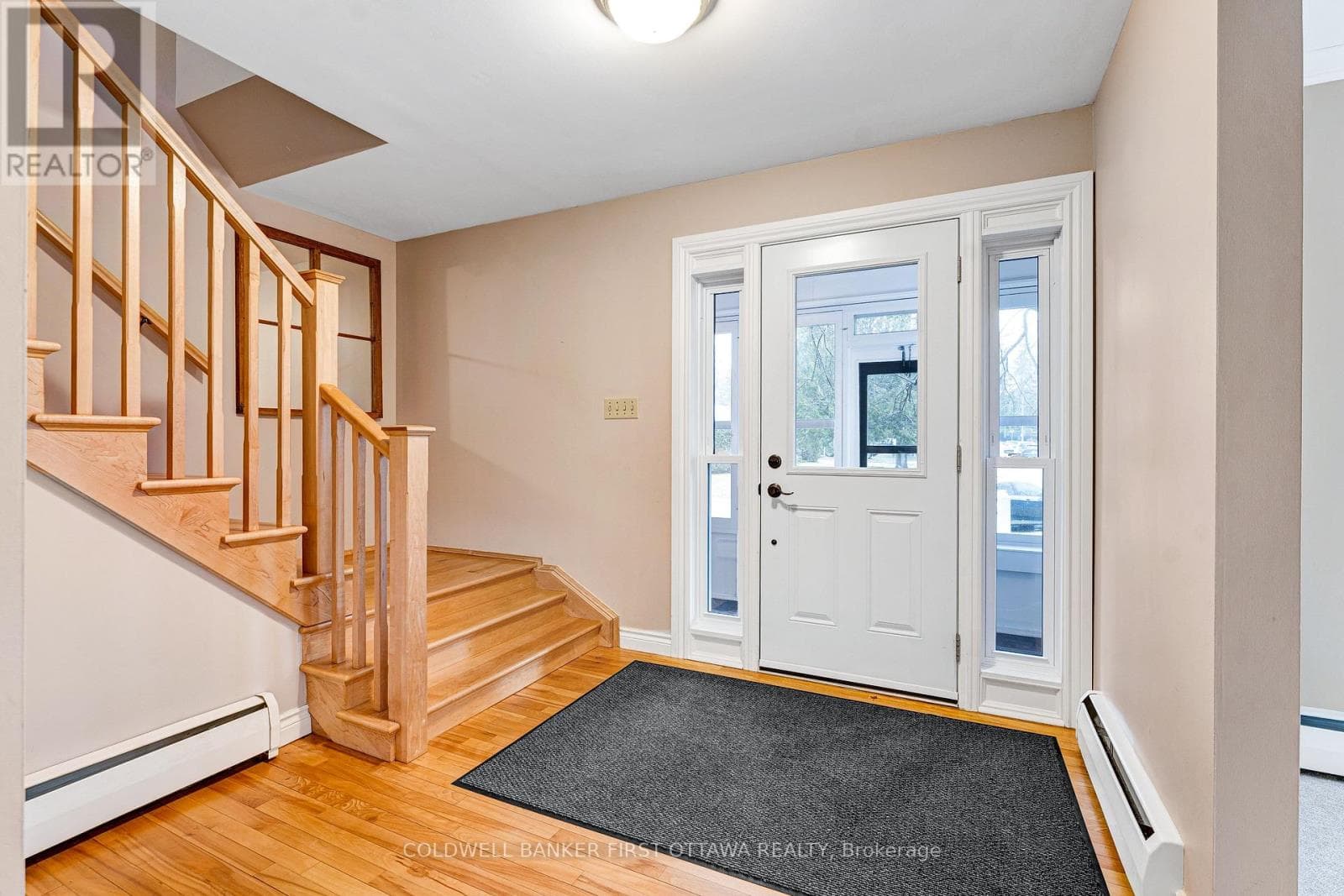 12 GLENVIEW CRESCENT photo 5