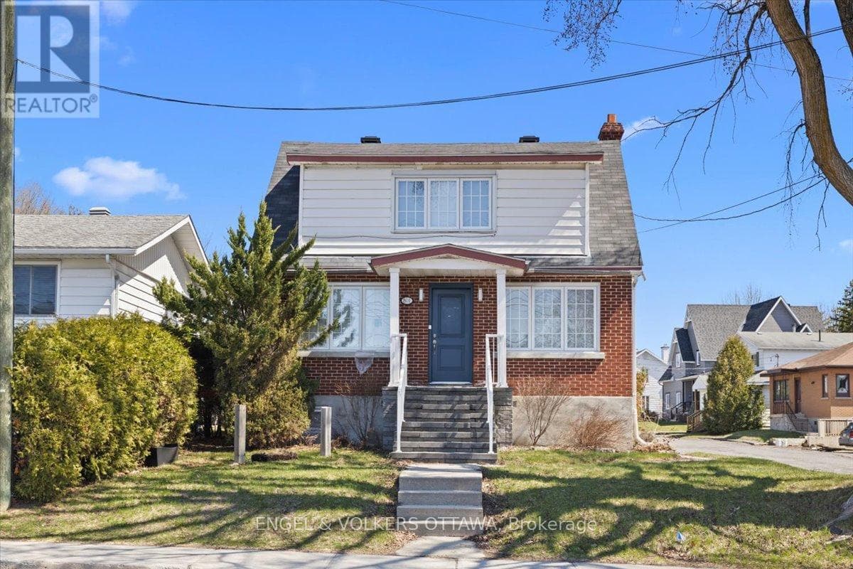 3 bed 3 bath single family at 801 ST JEAN STREET — $389,900