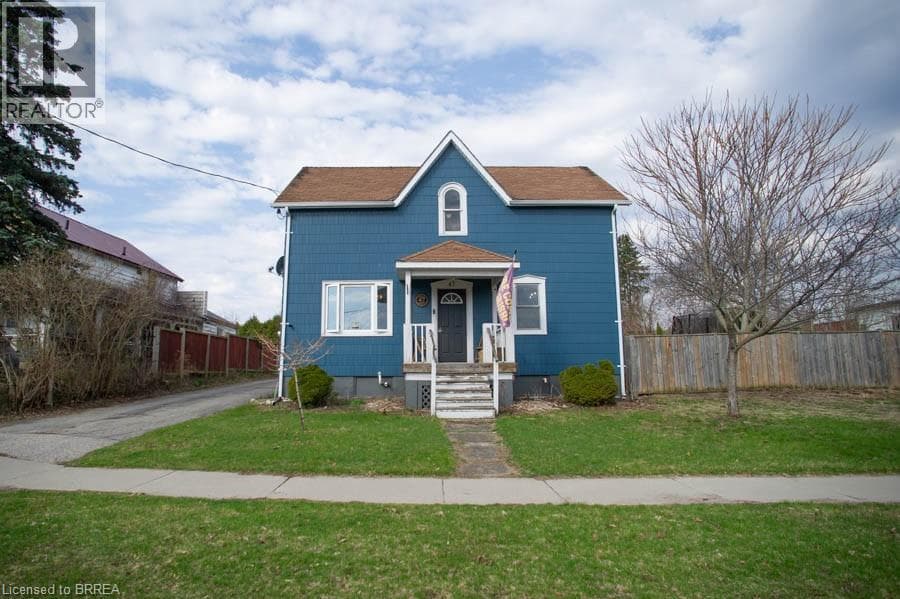 4 bed 2 bath single family at 47 SIMCOE Street — $539,900