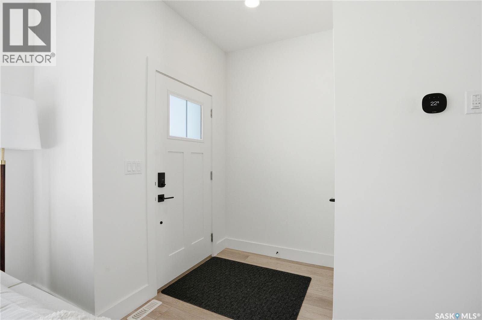 2803 Rosewood DRIVE photo 4