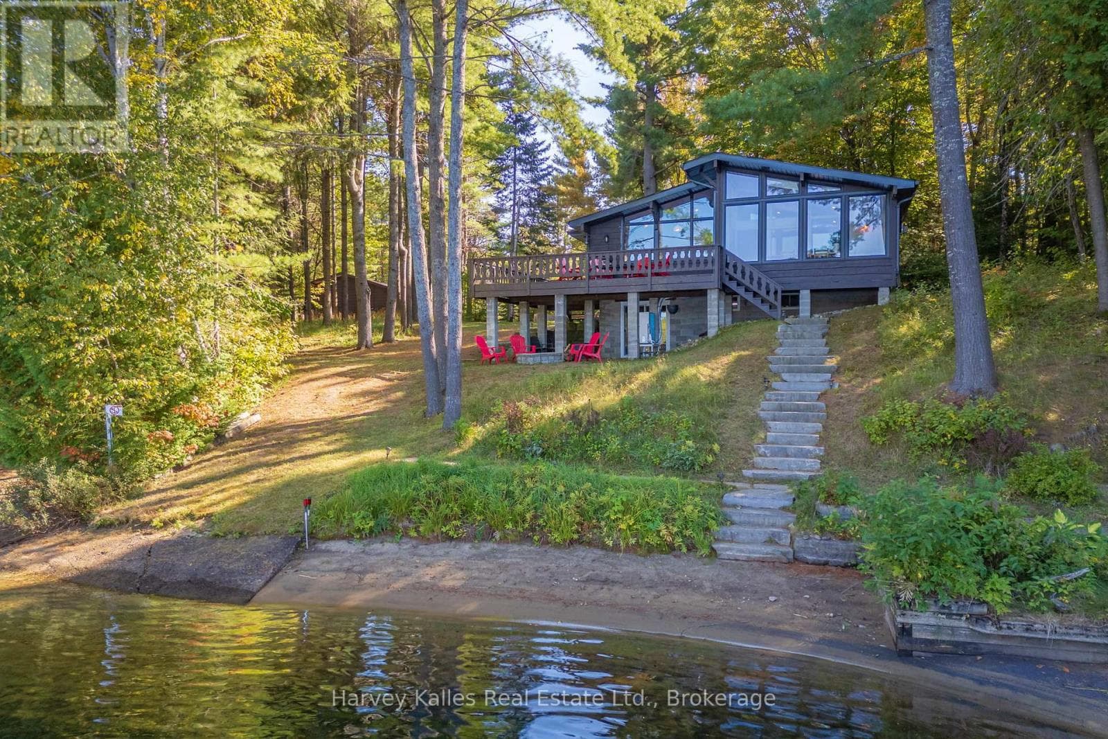 3 bed 2 bath single family at 1003 HOLLOW ROAD — $1,499,000