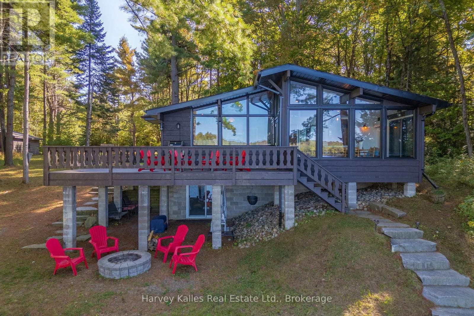 1003 HOLLOW ROAD photo 3