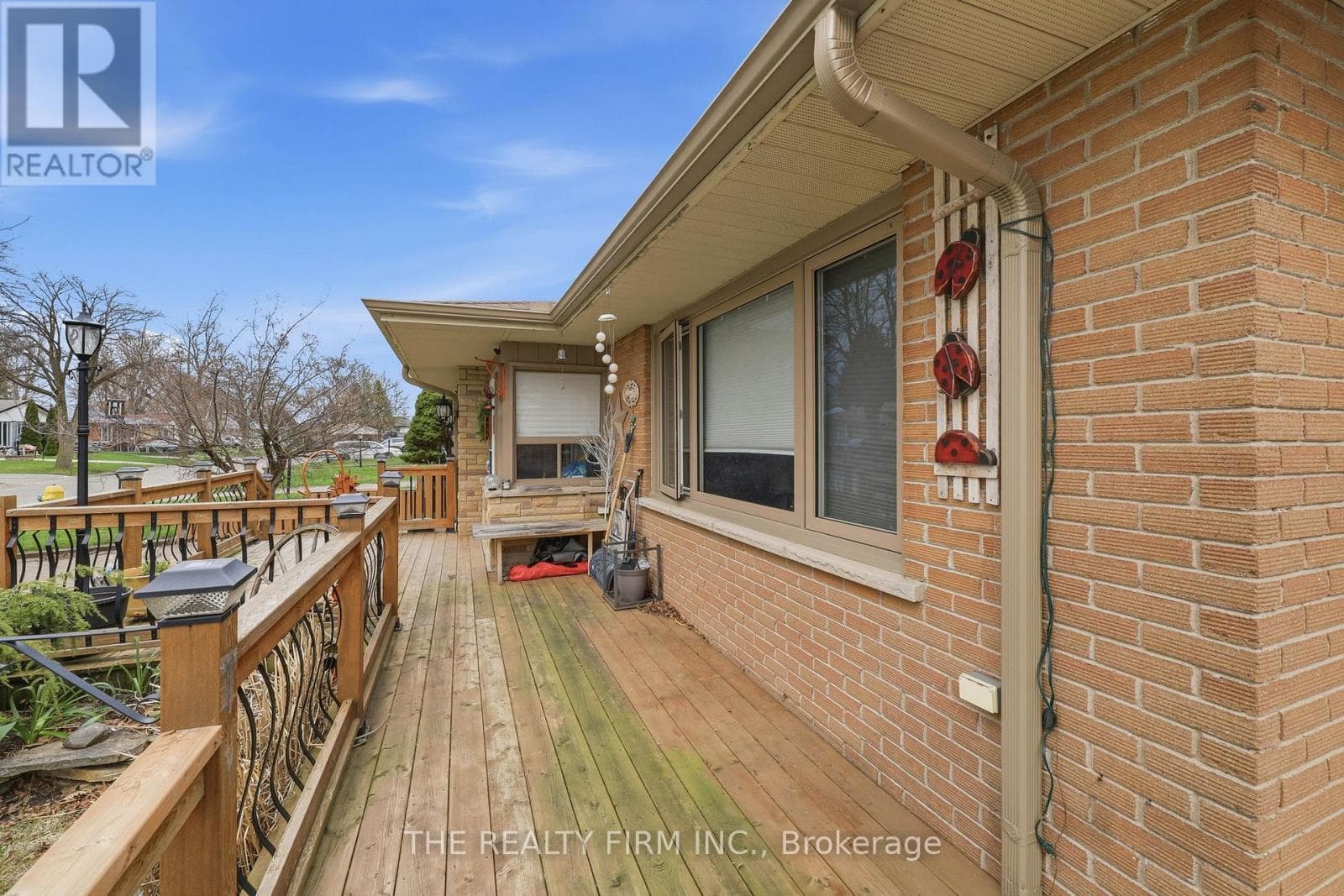 70 TALAVERA CRESCENT photo 5