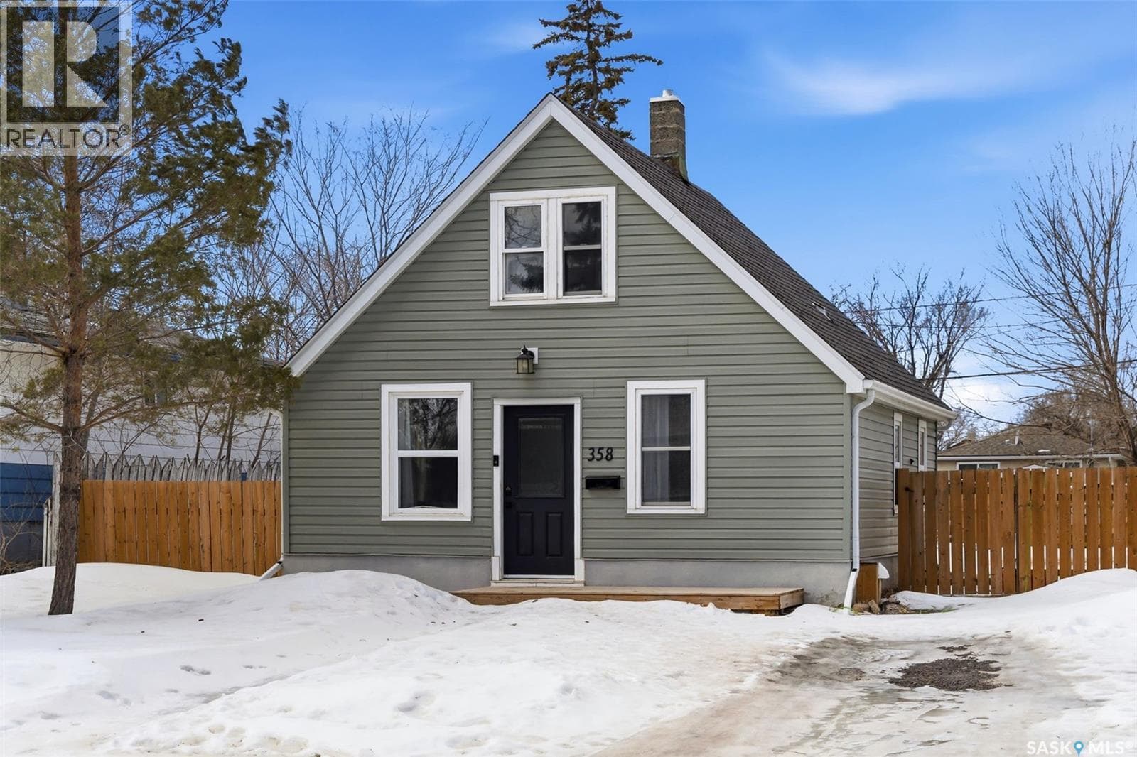 358 St John STREET