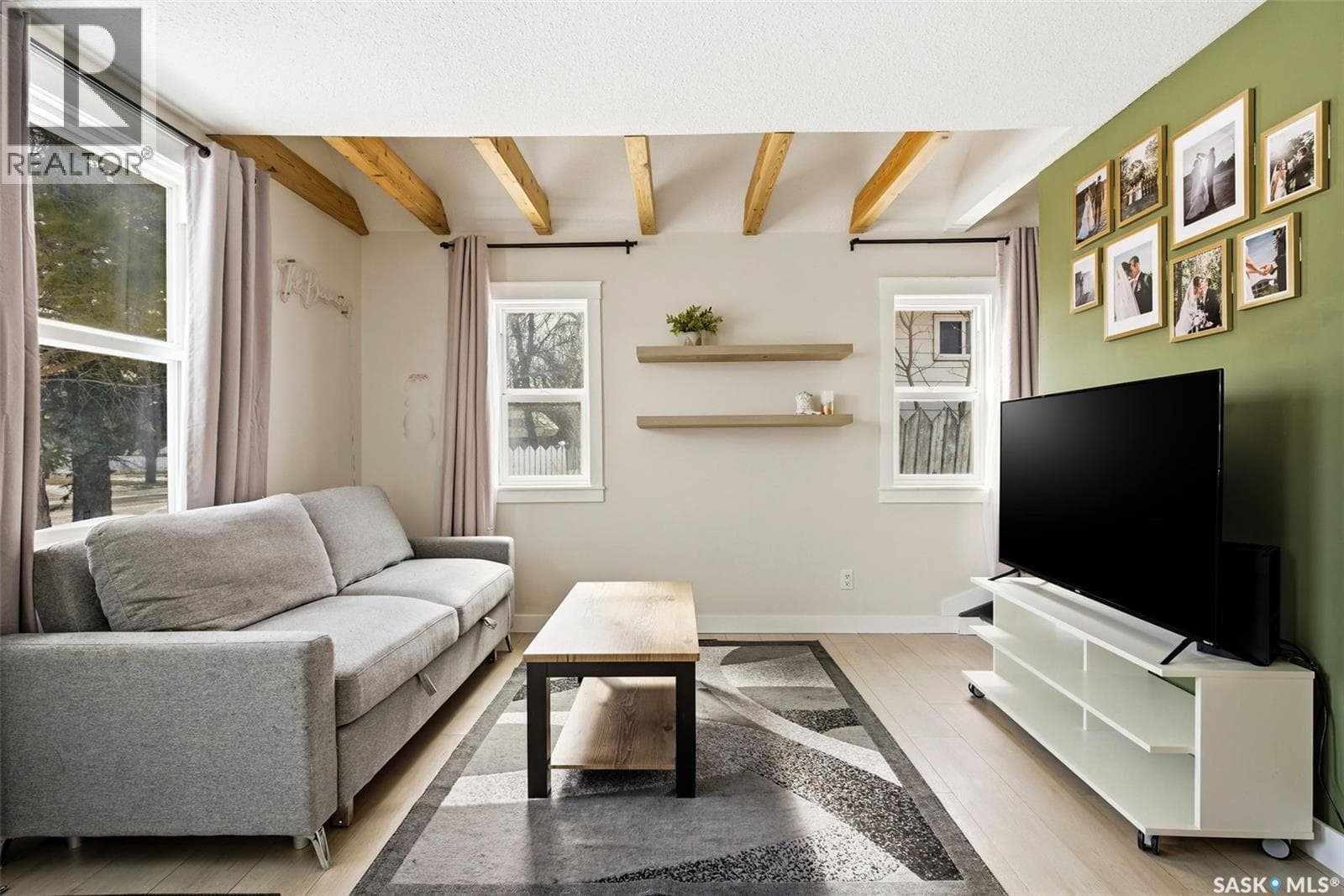 358 St John STREET — photo 4