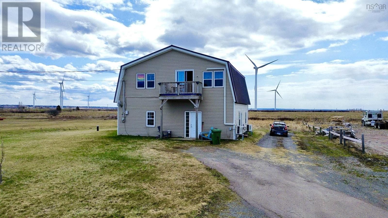 multi-family at 21453 2 Highway — $274,900