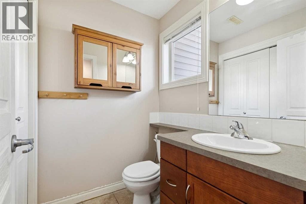 14, 169 Rockyledge View NW photo 4