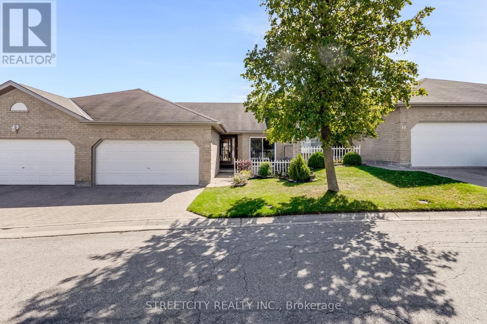 34 - 861 SHELBORNE STREET photo 2