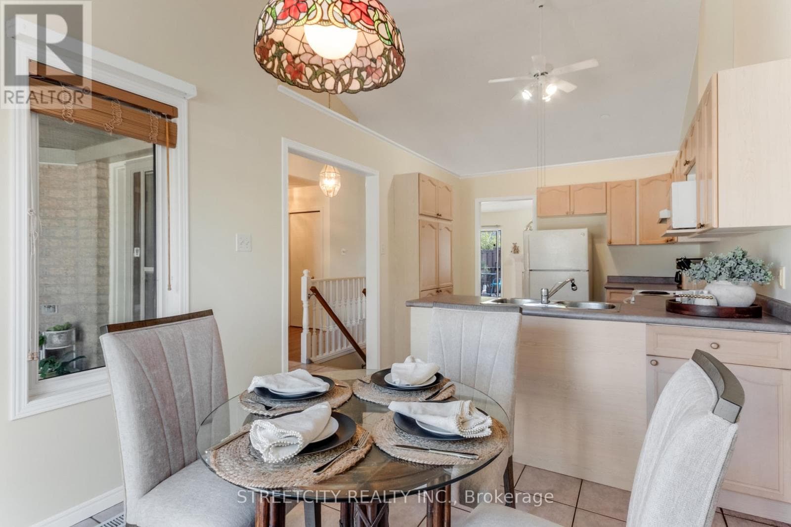 34 - 861 SHELBORNE STREET photo 5
