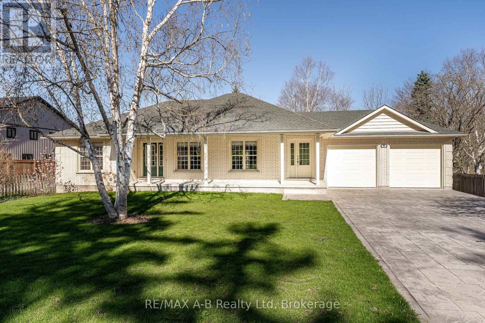 3 bed 3 bath single family at 466 WATER STREET S — $845,000