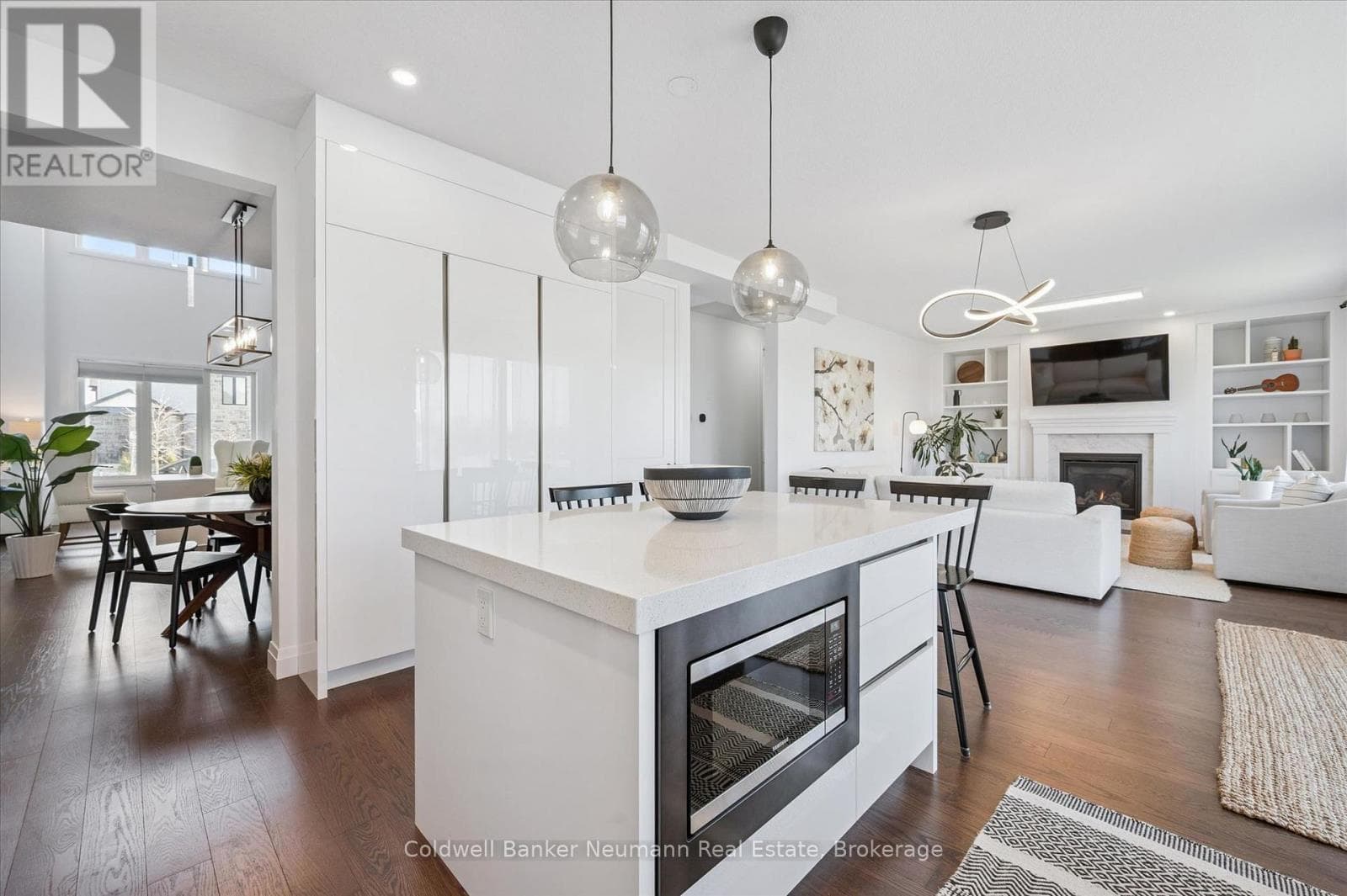 74 GELLERT DRIVE photo 11