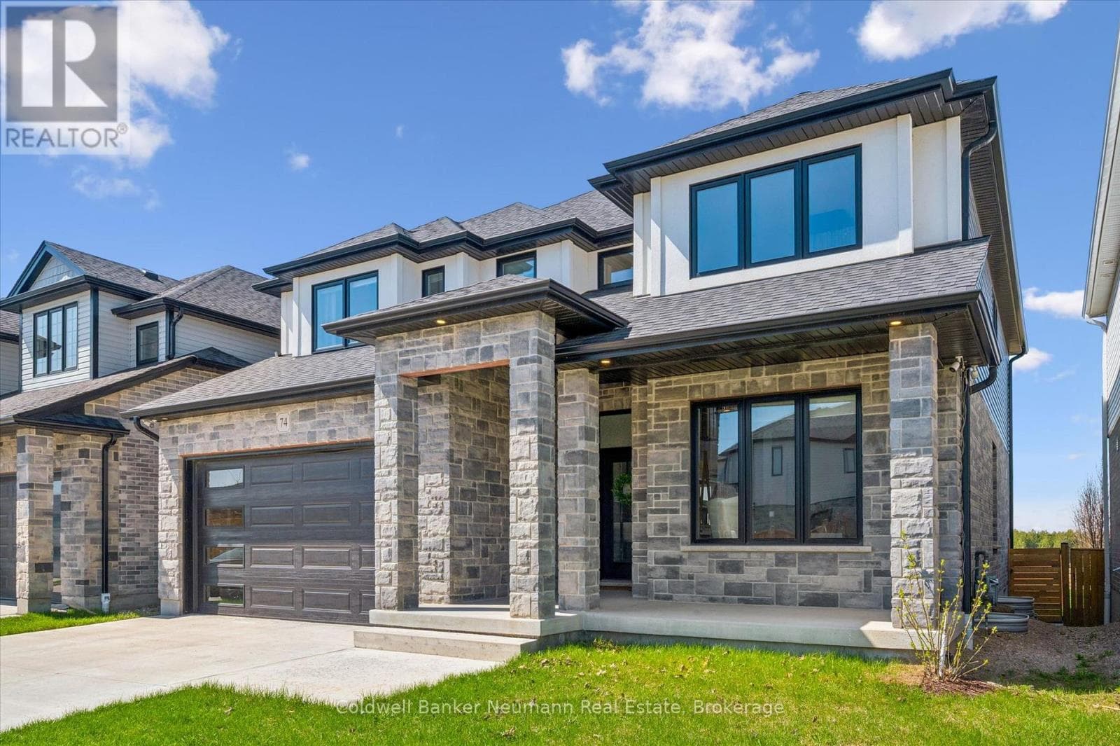 74 GELLERT DRIVE photo 2