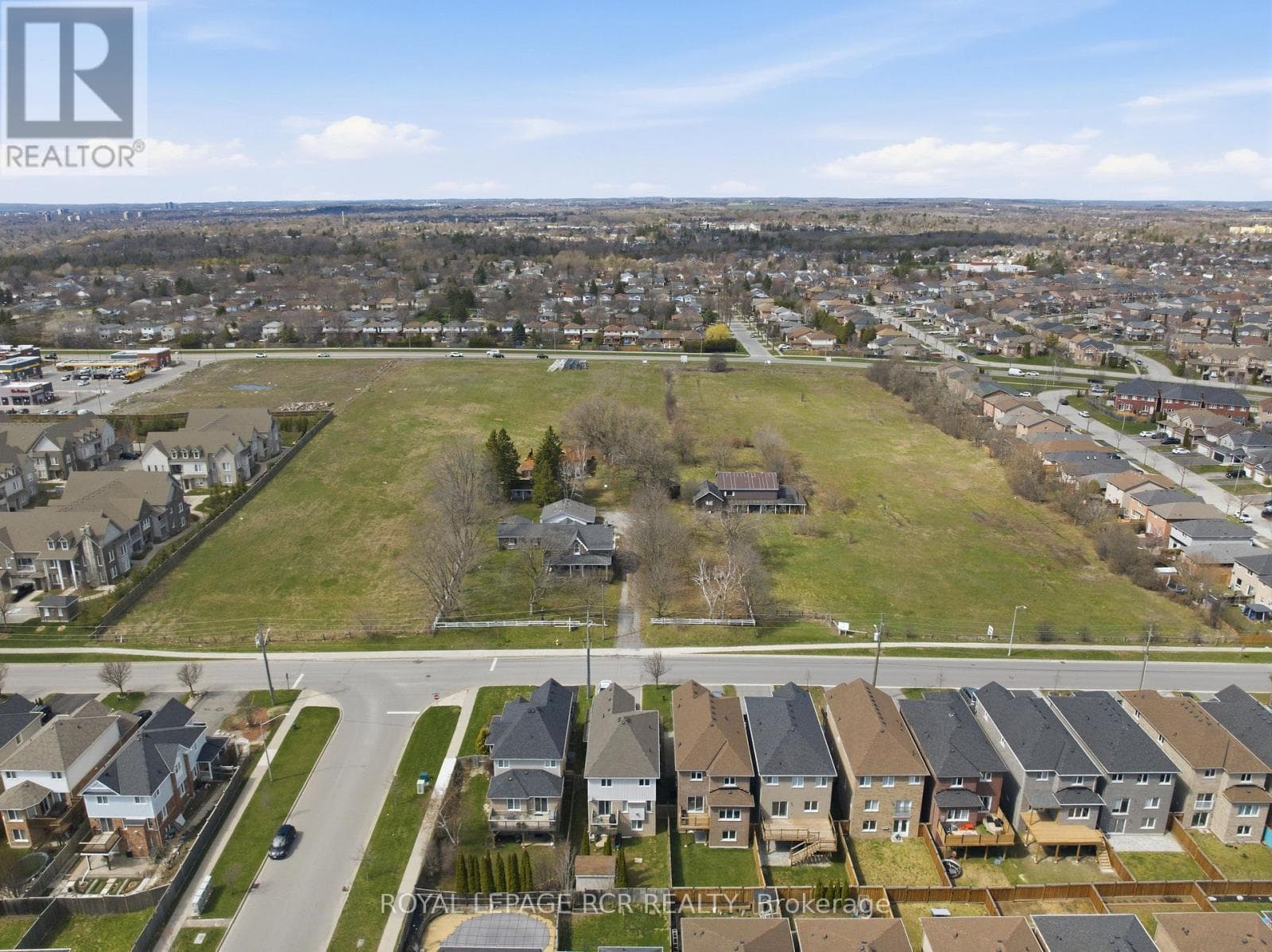 1440 GORD VINSON AVENUE photo 3