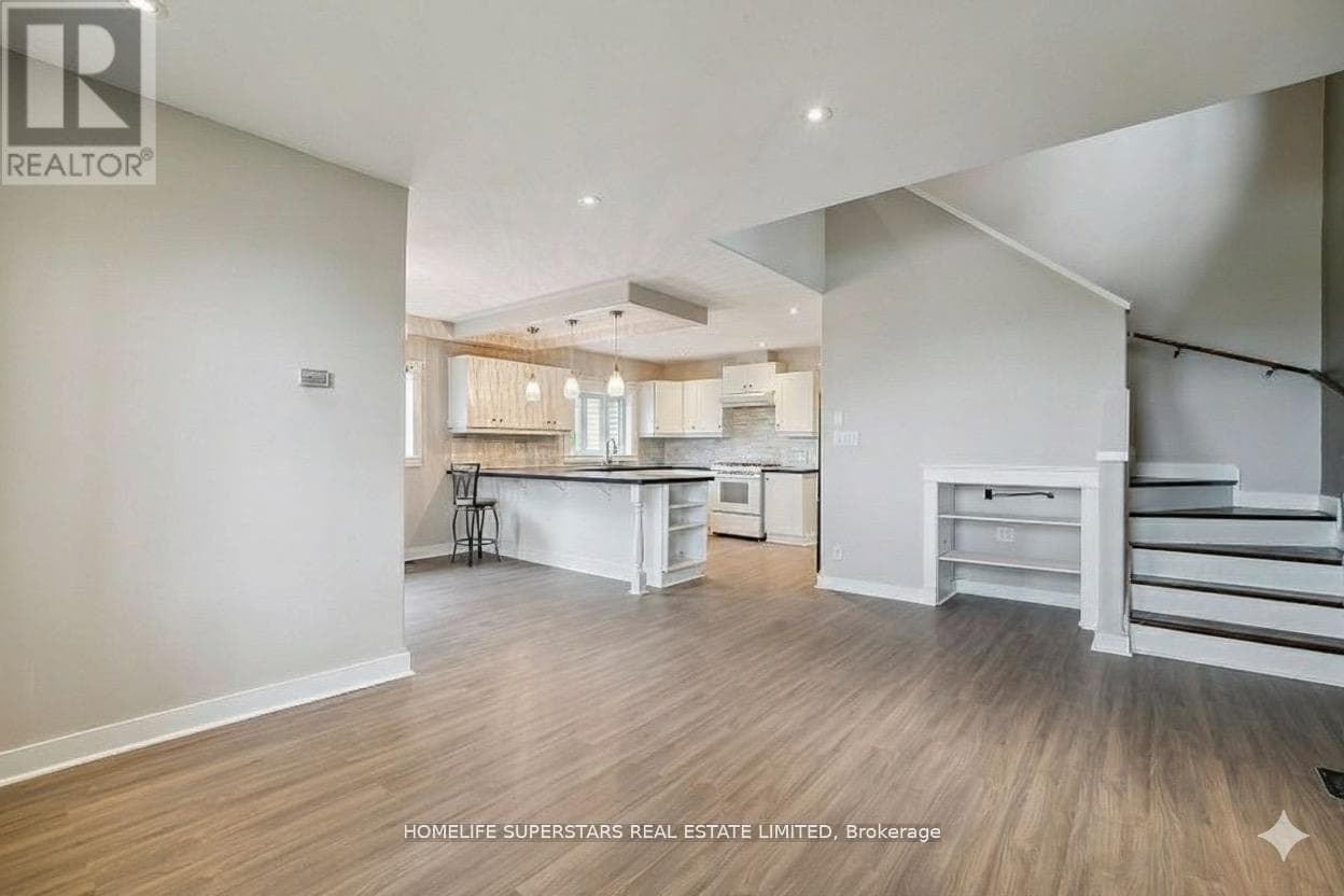 4290 YONGE STREET photo 5