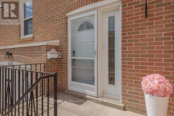77 - 2181 MOUNTAIN GROVE AVENUE photo 3