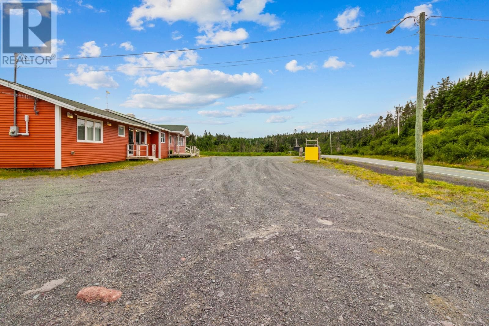546 Salmonier Line photo 4