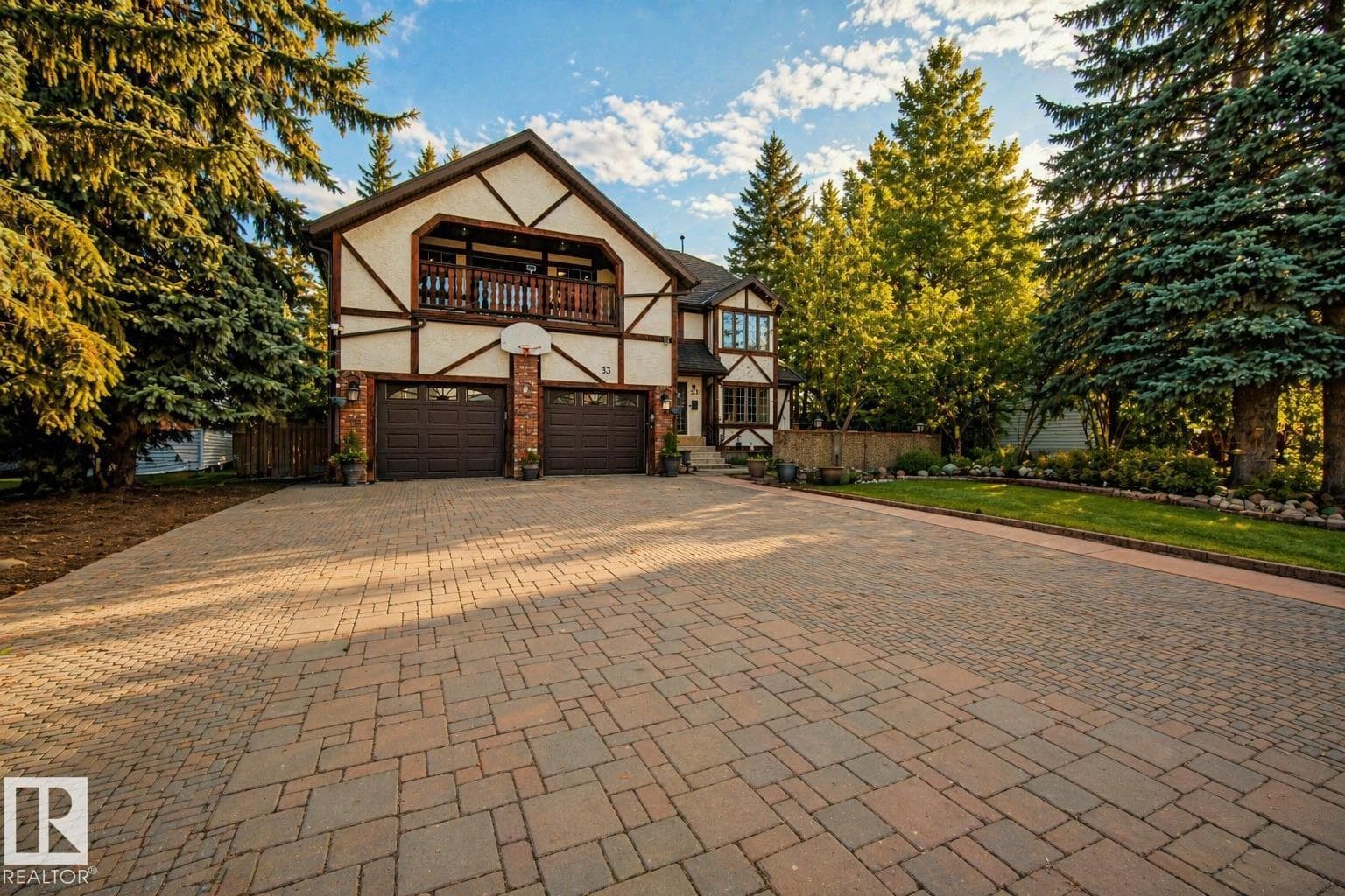 33 GLEN MEADOW CR