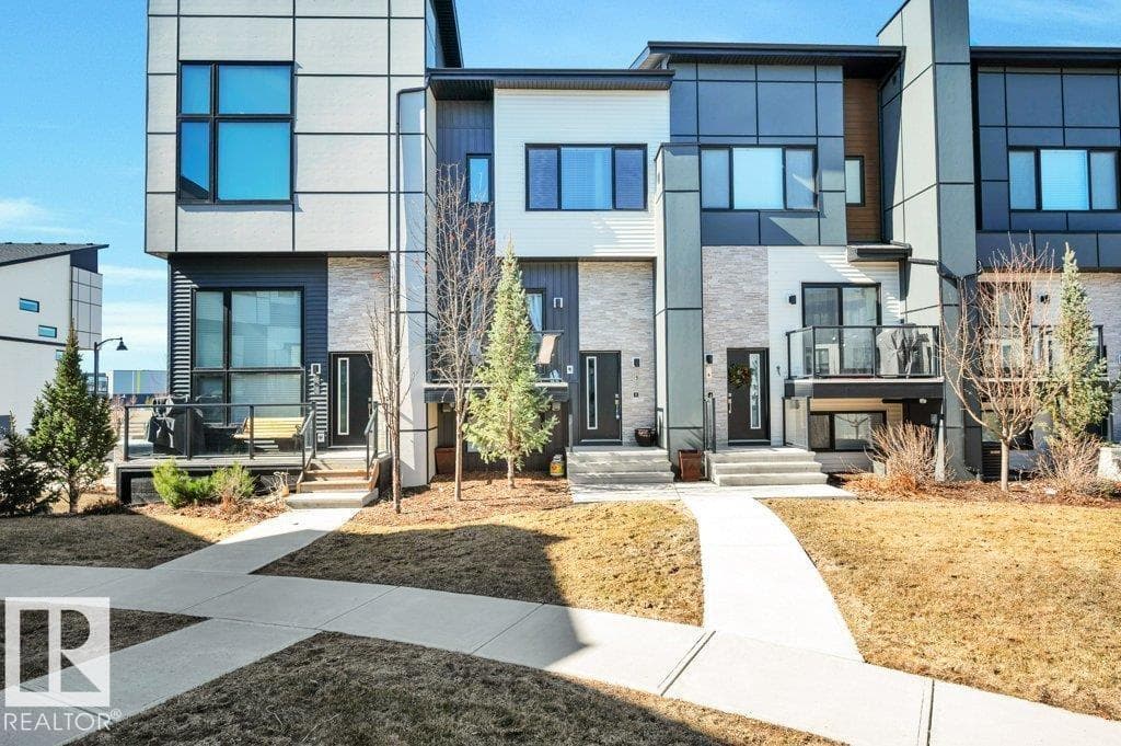 3 bed 3 bath single family at #5 1729 KEENE CR SW — $400,000