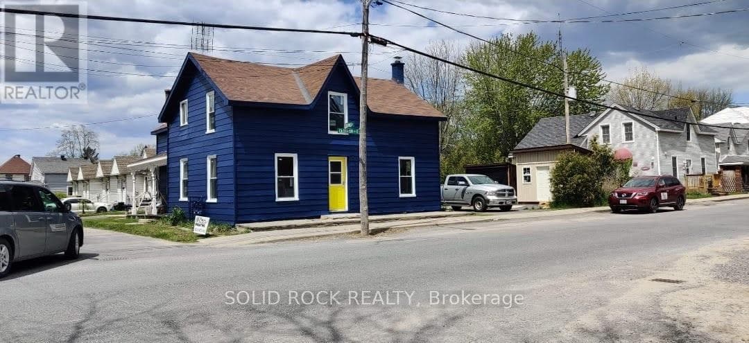 4 bed 2 bath multi-family at 201 CLOTHIER ST STREET E — $510,000
