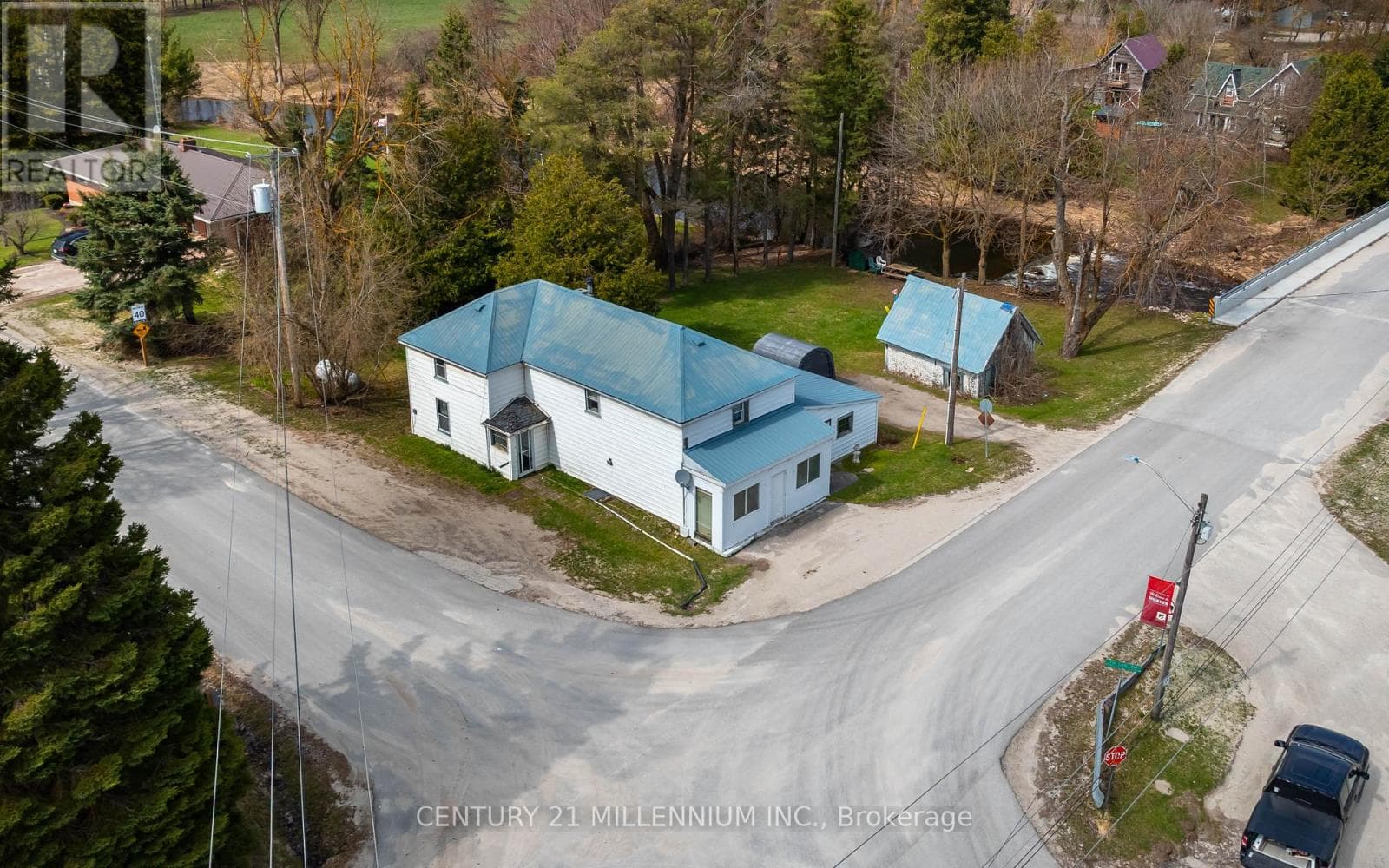4 bed 1 bath single family at 078001 7TH LINE — $375,000