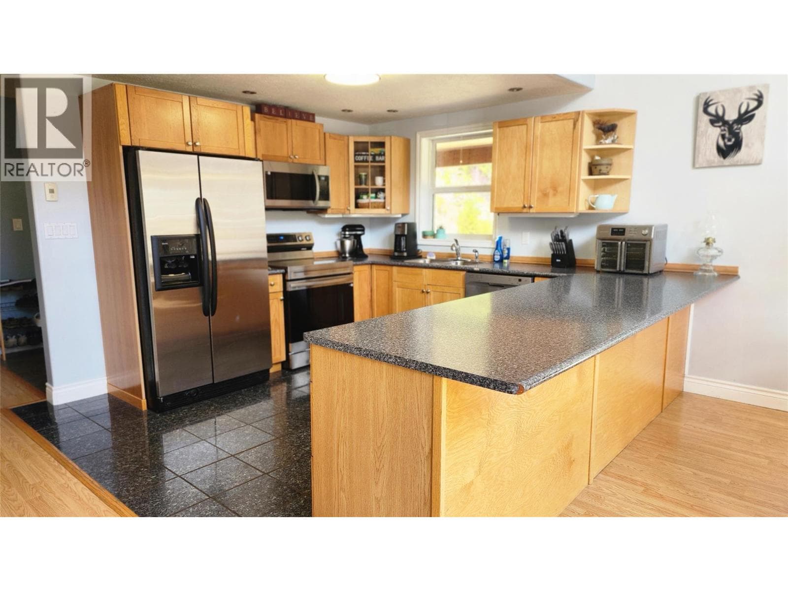 106 Eagles Nest Road photo 4