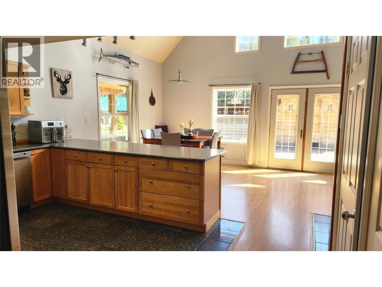 106 Eagles Nest Road photo 5