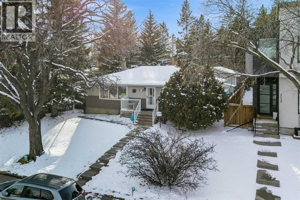 3131 33 Street SW photo 3